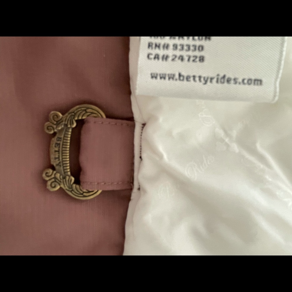 Betty Rides jacket - Picture 10 of 12